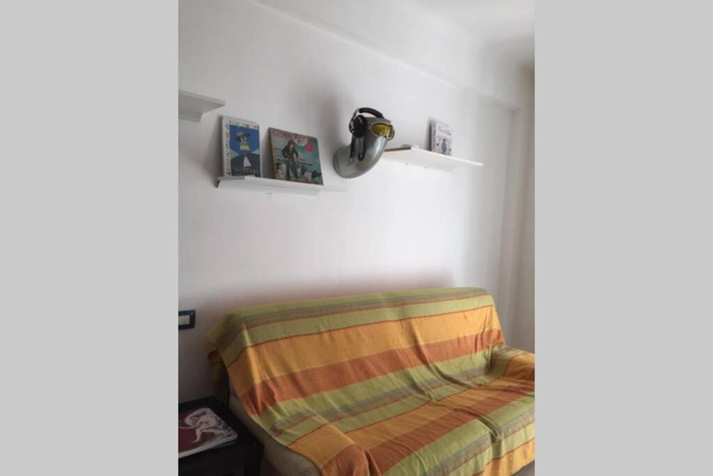 Grand F2 60Mq Centre Antibes, Proche Plages, Commerces, 2 Balcons, Parking, Train, Bus, Deco Vintage, Pet Friendly, Ideal Famille Ou 1-2 Couples Экстерьер фото